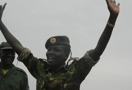 Capt. Nyapouch celebrating the victory of her notorious white army contigents overrunning the heavily armed government and Ugandans troops in Duk and Pareang county. She is now in full control of the area, April 22, 2014 (Photo: Nyalieny|Nyamilepedia)