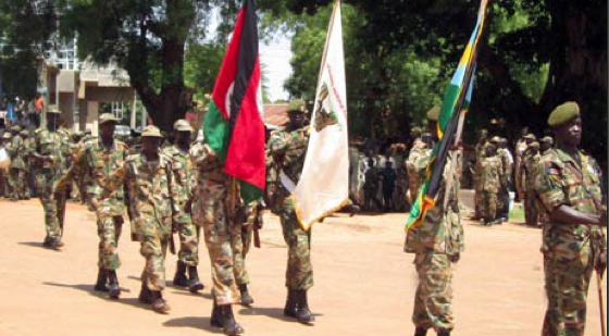 Division five SPLA soldiers matching in Wau, on 14 April in a peaceful procession(Photo: Gurtong, cropped by Nyamile)