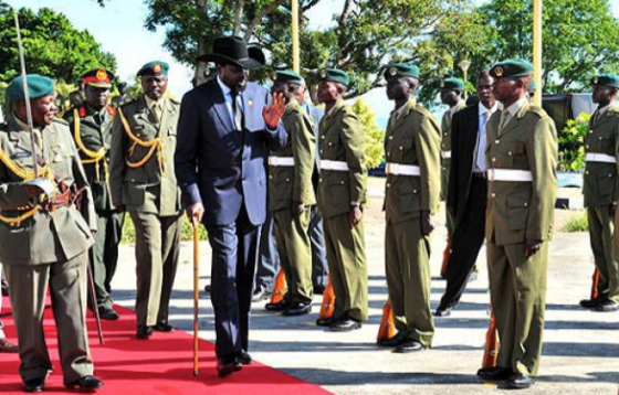 Salva Kiir inspects a guard of honour at Entebbe, 2011(Photo: via Chimreporters)