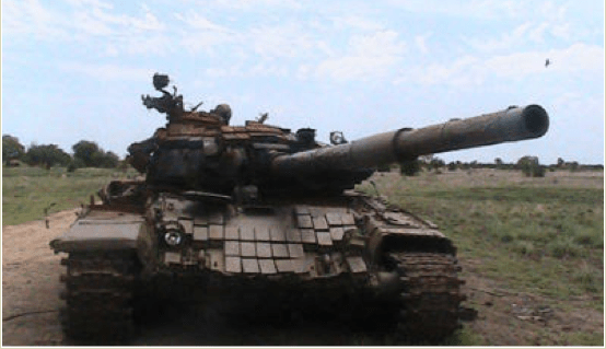 A tank of the SPLA destroyed by anti-government forces in Longechuk County, Upper Nile State; May 2014. (Photo: File)