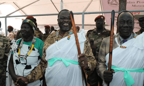 Lt. Gen. Alfred Ladu Gore and Dr. Riek Machar Teny welcomed during Pagak Conference in Pagak, South Sudan (Photo: Nyamilepedia)