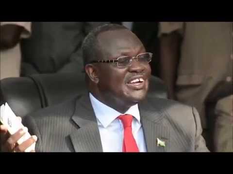 Dr. Riek Machar Teny address reformists in Juba in December 2013(Photo: Nyamilepedia)