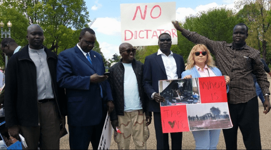 Former South Sudan Member of Parliament, Reath Muoch Tang, leading a protest at Whitehouse, Washingtong, USA(Photo: file/Nyamilepedia)