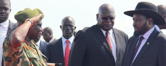 Kiir shaking hands with SPLA-Chief of staff-