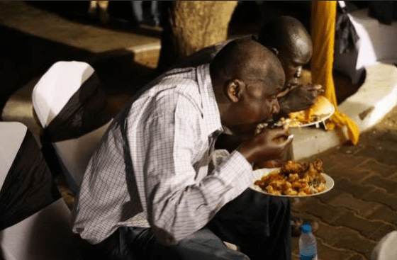 A feasting dinner that welcome the G5 members of G10 to Juba had this picture snapped....