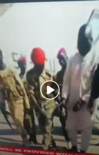 Lt. Gen. Buay Rolyang Nyang shackled up in chains after trying to defect Salva Kiir's government(Photo: file/Nyamilepedia)